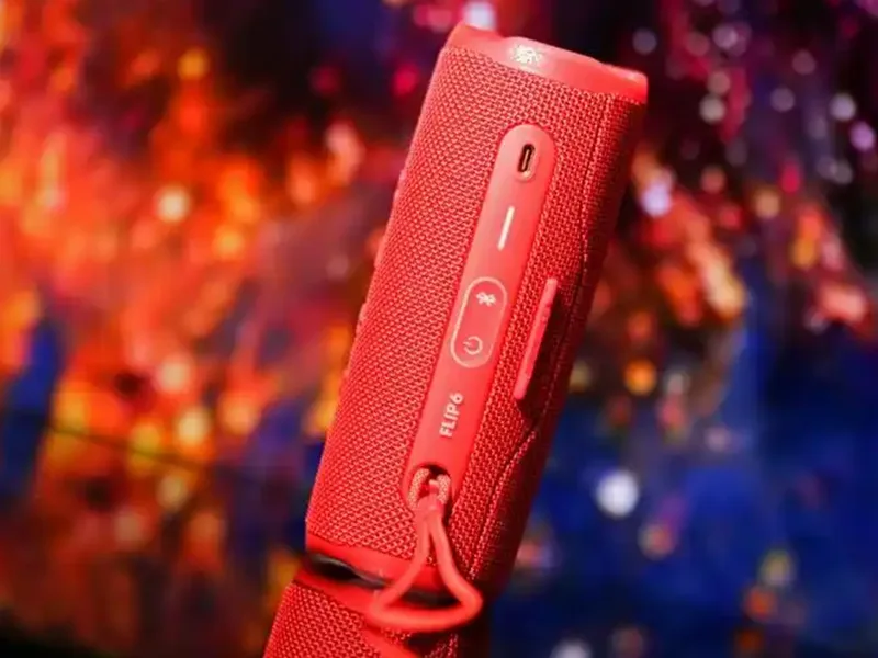 如何將多個 JBL Flip 6 喇叭連接起來